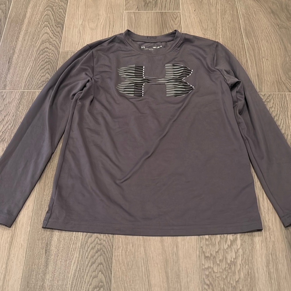 Under Armour Boys Gray Dry Fit Long Sleeve Size Youth Medium